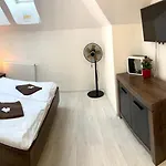 Stará Pošta 3* Zdiby