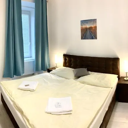 Stara Posta فندق 3*