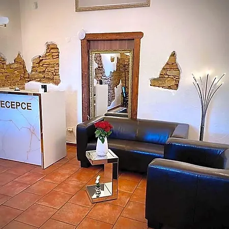 Stará Pošta Hotel 3*