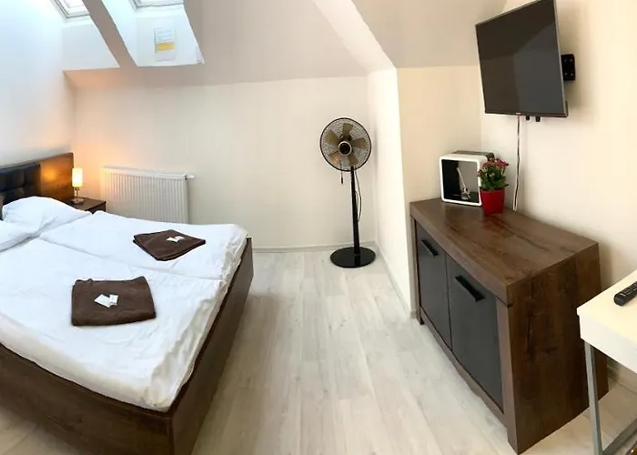 Stará Pošta 3* Zdiby